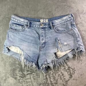 We The Free 29 Distressed Denim Shorts Light Wash Frayed Cut Off Boho Festival